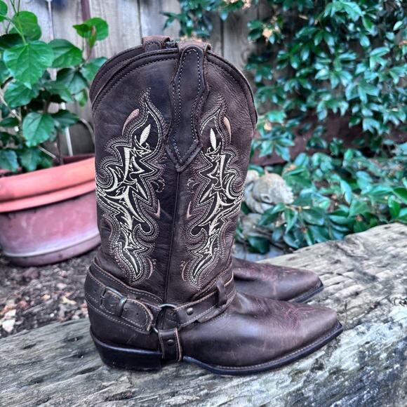 E & A Outlaws Western Wear Cowboy Brown Leather Strap Boots Women's Size 7 US - Picture 2 of 12